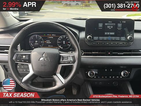 Used 2023 Mitsubishi Outlander SEL image 14