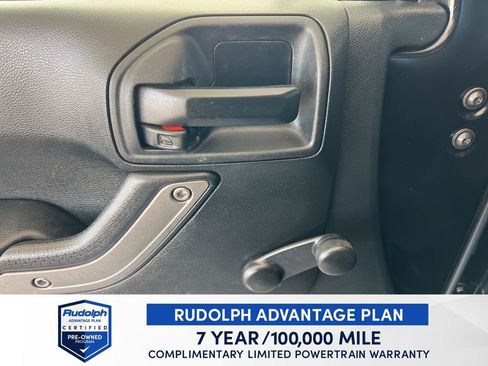 Used 2017 Jeep Wrangler Unlimited Sport w/ Connectivity Group image 19