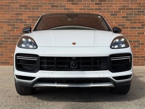 Certified 2022 Porsche Cayenne Turbo GT AWD/4WD image 10