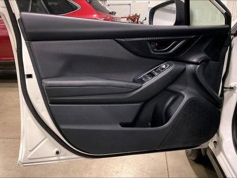 Used 2020 Subaru Crosstrek 2.0i Premium image 23