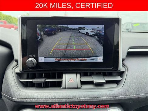 Certified 2023 Toyota RAV4 LE AWD/4WD image 26