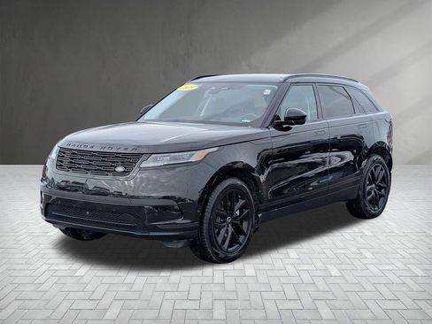 Used 2025 Land Rover Range Rover Velar S image 2