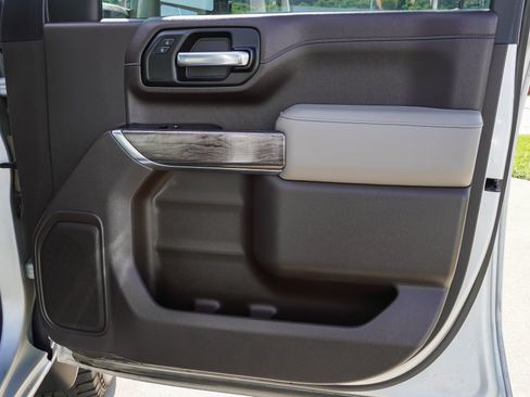 Used 2020 Chevrolet Silverado 3500 LTZ w/ Safety Package AWD/4WD image 31