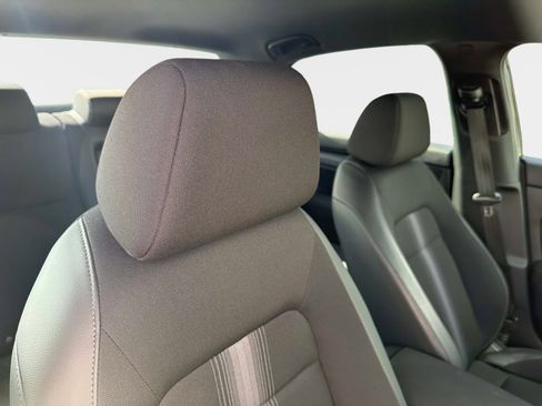 Used 2025 Honda Civic Sport image 23