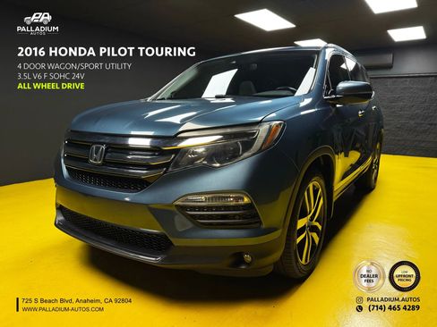 Used 2016 Honda Pilot Touring image 1