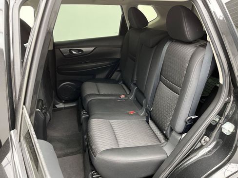 Used 2020 Nissan Rogue SV AWD/4WD image 10