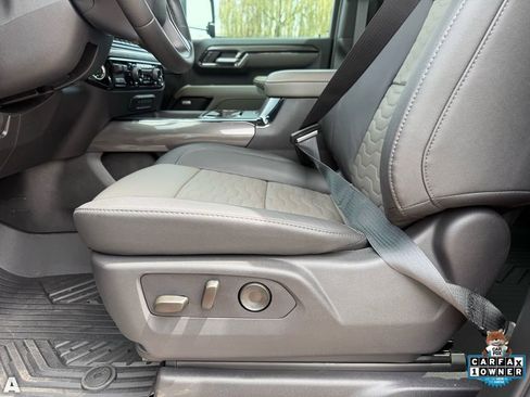 Used 2026 Chevrolet Silverado 2500 ZR2 w/ LPO, Dark Essentials Package image 13