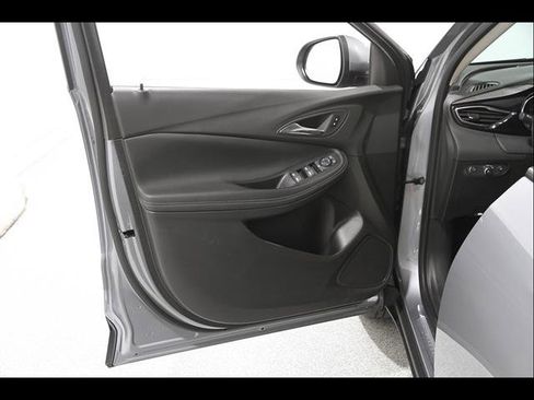 Used 2023 Buick Encore GX Select FWD image 4