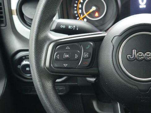 Used 2024 Jeep Wrangler Unlimited Sport AWD/4WD image 15