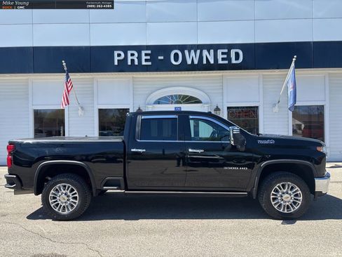 Used 2022 Chevrolet Silverado 3500 High Country AWD/4WD image 4