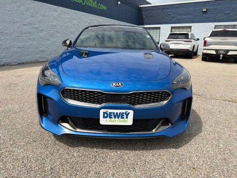 Used 2020 Kia Stinger GT2 AWD/4WD image 8