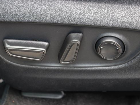 Certified 2025 Toyota RAV4 XLE AWD/4WD image 20