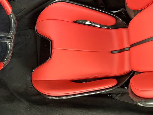 Used 2022 Ferrari SF90 Stradale AWD/4WD image 20