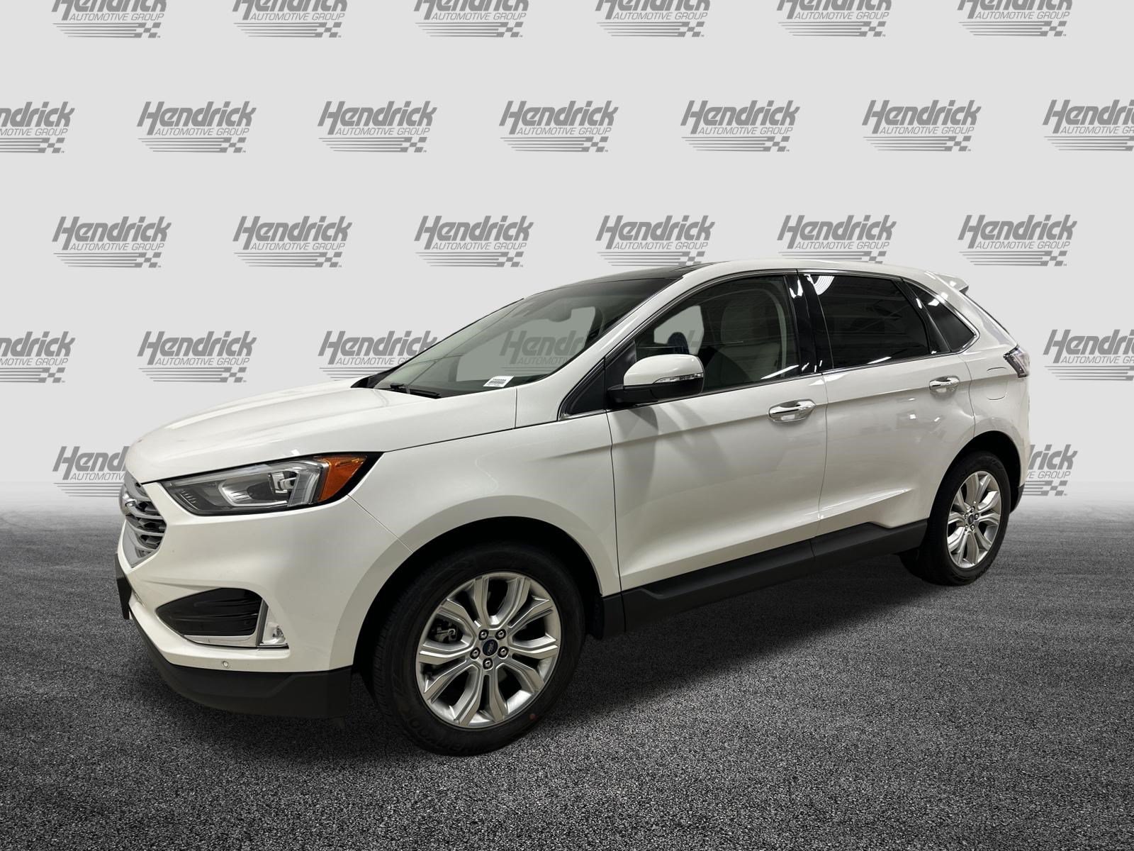 Used 2020 Ford Edge Titanium AWD/4WD image 5