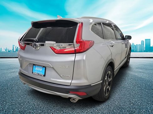 Certified 2017 Honda CR-V Touring image 5