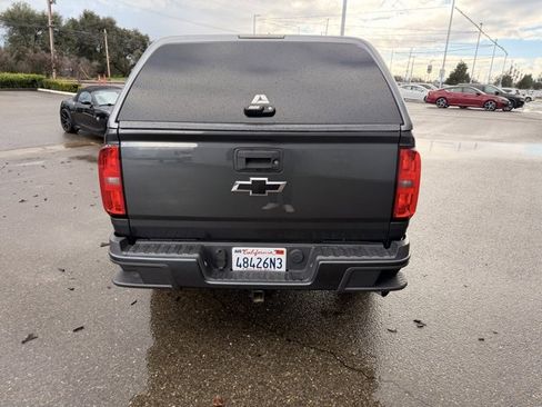 Used 2017 Chevrolet Colorado Z71 image 5