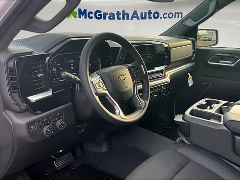 New 2026 Chevrolet Silverado 1500 LT image 7