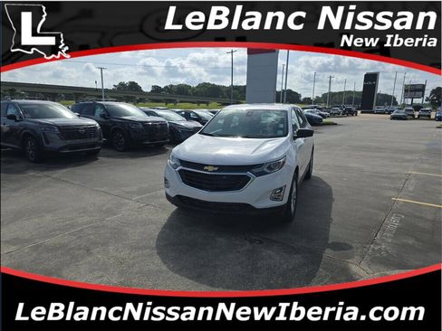Used 2020 Chevrolet Equinox LS FWD image 1