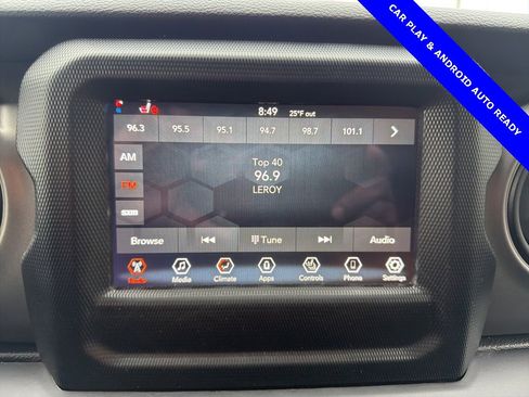 Certified 2023 Jeep Wrangler Sport S image 9