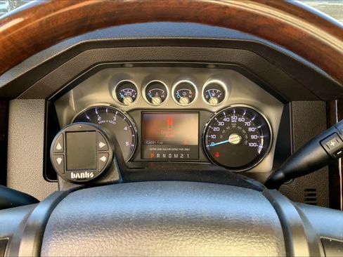 Used 2015 Ford F250 Platinum w/ FX4 Off-Road Package image 24