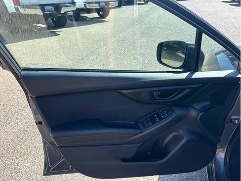 Used 2018 Subaru Impreza 2.0i Premium w/ Eyesight & BSD & Rcta AWD/4WD image 15