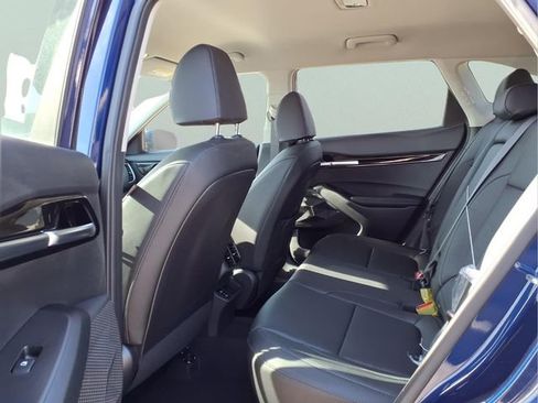 New 2026 Kia Seltos EX image 18