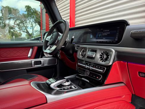 Used 2019 Mercedes-Benz G 63 AMG 4MATIC image 27