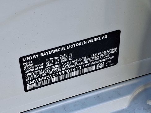 Used 2025 BMW 330i xDrive Sedan w/ M Sport Package image 10