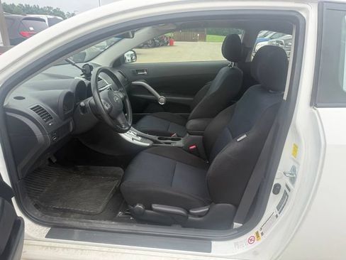 Used 2010 Scion tC FWD image 3