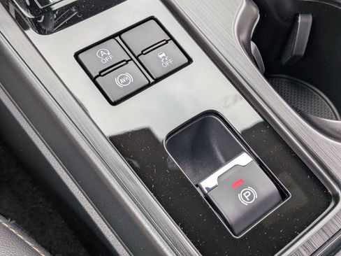 New 2026 Subaru Outback Limited AWD/4WD image 17