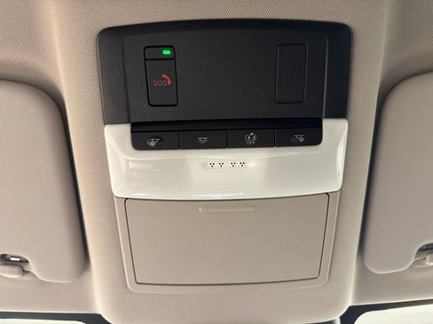 Certified 2026 Nissan Rogue SV AWD/4WD image 38