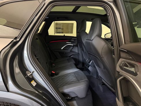 New 2026 Audi SQ5 Premium Plus AWD/4WD image 32
