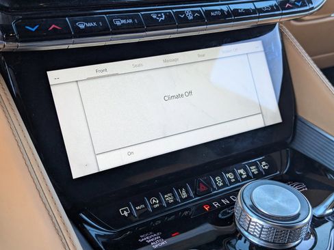 Used 2023 Jeep Grand Wagoneer Series III w/ Rear Seat Video Group 1 image 29