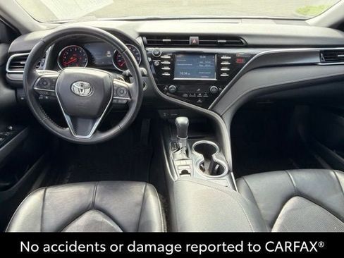 Used 2018 Toyota Camry XSE FWD image 6