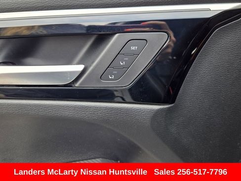 Used 2023 Mitsubishi Outlander SEL FWD image 25