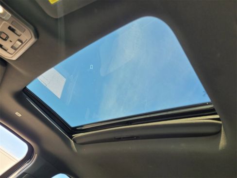 Used 2025 Toyota Sequoia SR5 image 16