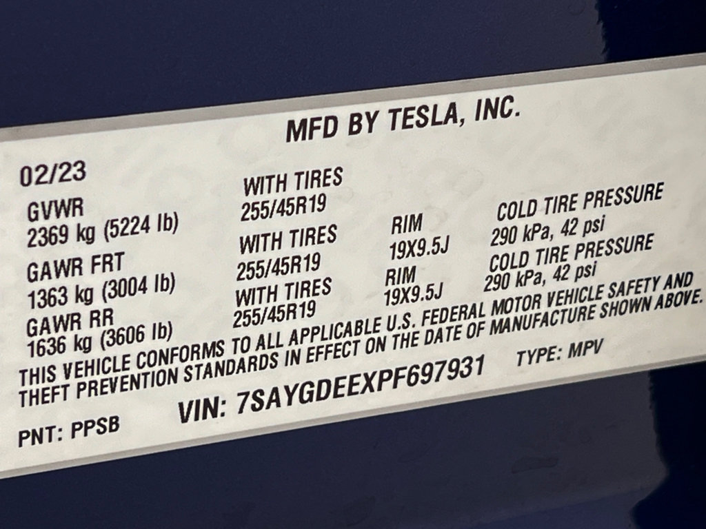 Used 2023 Tesla Model Y Long Range AWD/4WD image 24