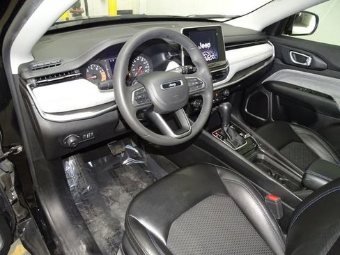 Used 2022 Jeep Compass Latitude image 20