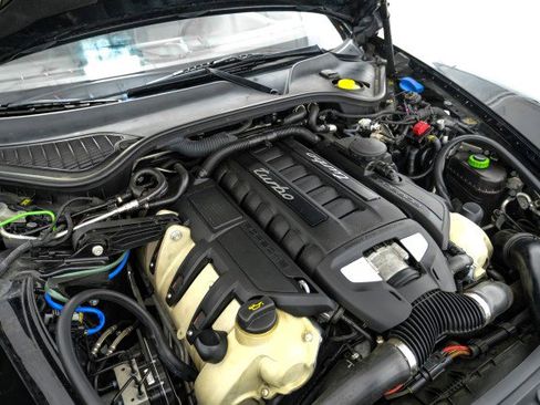 Used 2010 Porsche Panamera Turbo image 55