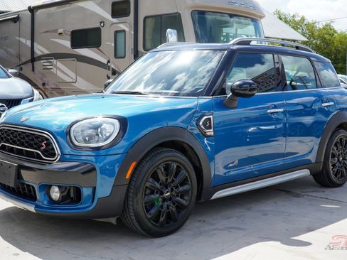 Used 2019 MINI Cooper Countryman S image 3