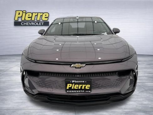 New 2026 Chevrolet Equinox EV LT image 8