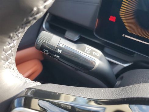 New 2026 Kia Carnival EX image 29