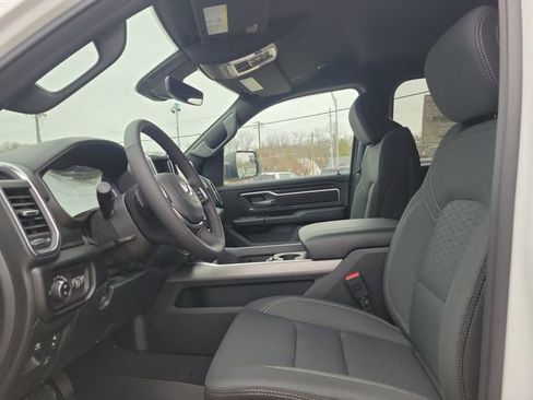 New 2026 RAM 1500 4x4 Crew Cab image 14