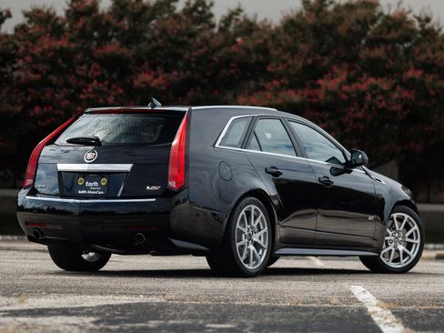 Used 2012 Cadillac CTS V w/ Wood Trim Package image 9