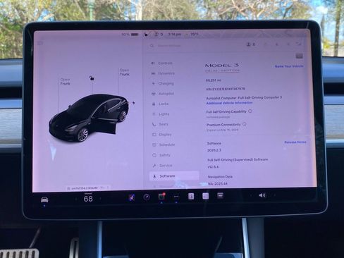 Used 2019 Tesla Model 3 Performance image 21