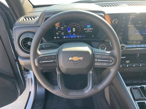 New 2026 Chevrolet Colorado W/T image 13