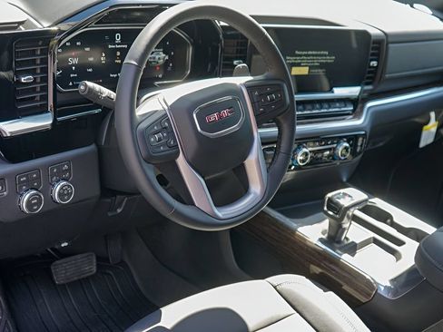 New 2026 GMC Sierra 1500 Elevation w/ Elevation Premium Package AWD/4WD image 8