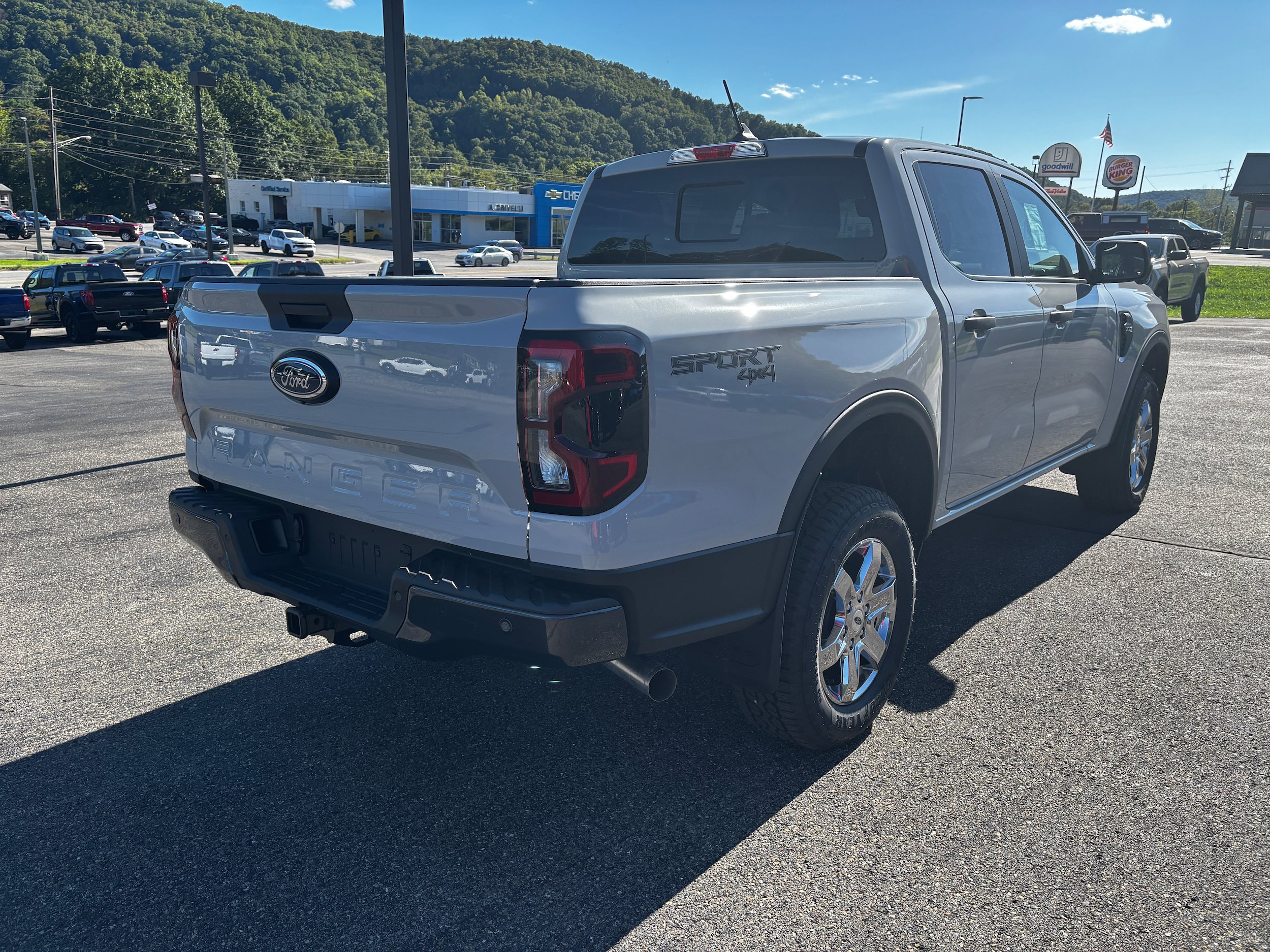 New 2026 Ford Ranger XLT w/ Equipment Group 301A High AWD/4WD image 5