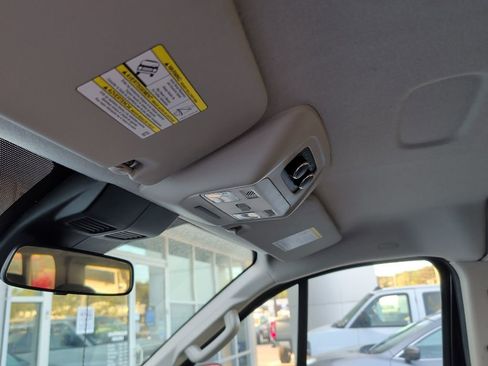 Used 2023 Ford Transit 350 XLT image 9