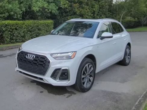 Certified 2022 Audi Q5 2.0T Prestige AWD/4WD image 4